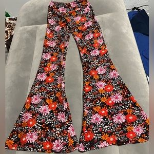 Flare flower leggings small